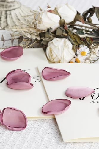 400pcs Satin Silk Rose Petals Lilac Dream