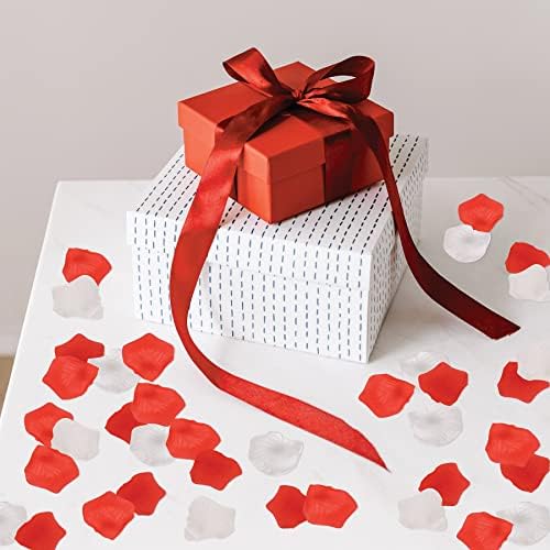 Beistle White Fabric Rose Petals 600 Count for Decorations