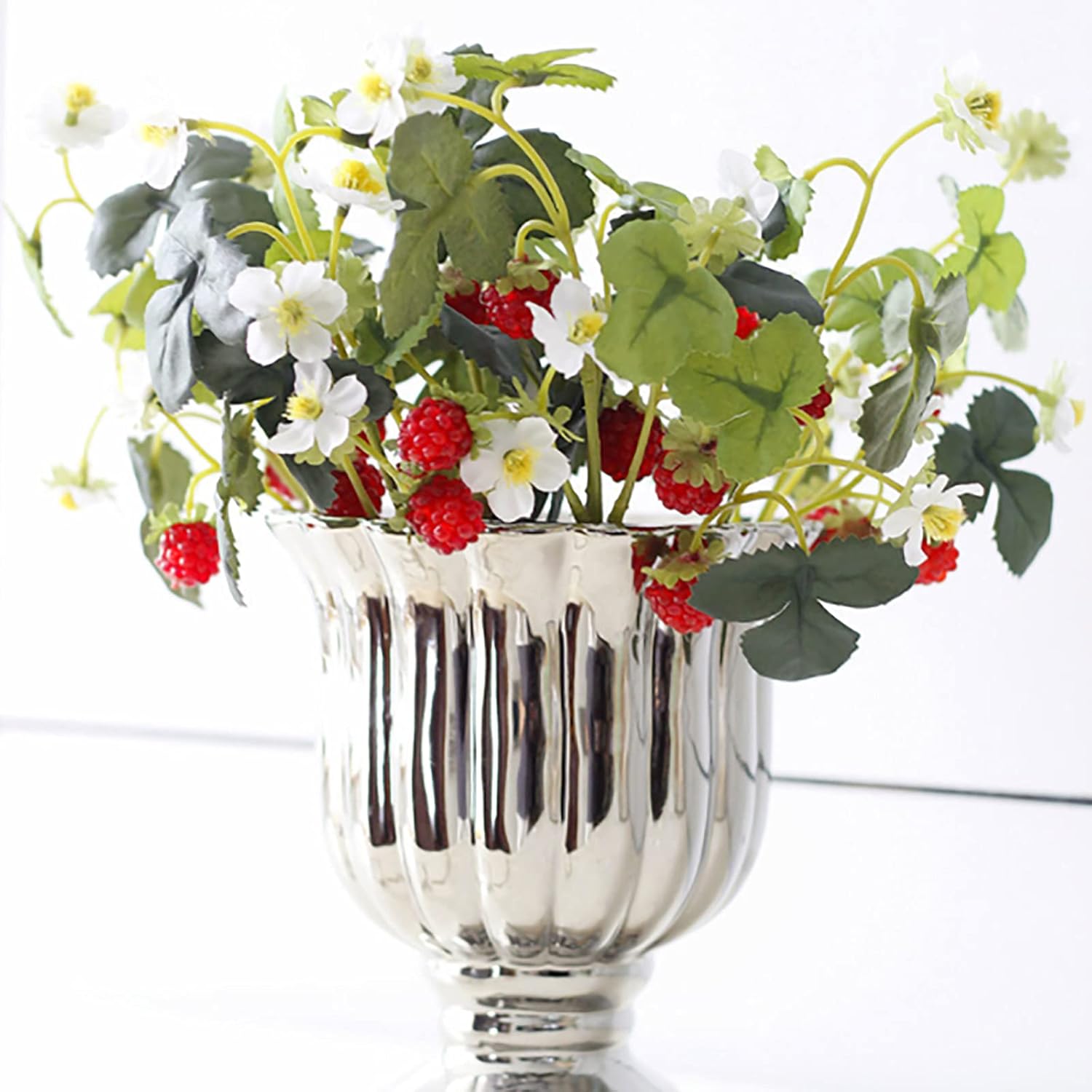 10 Branches Artificial Strawberries Decorative Plants