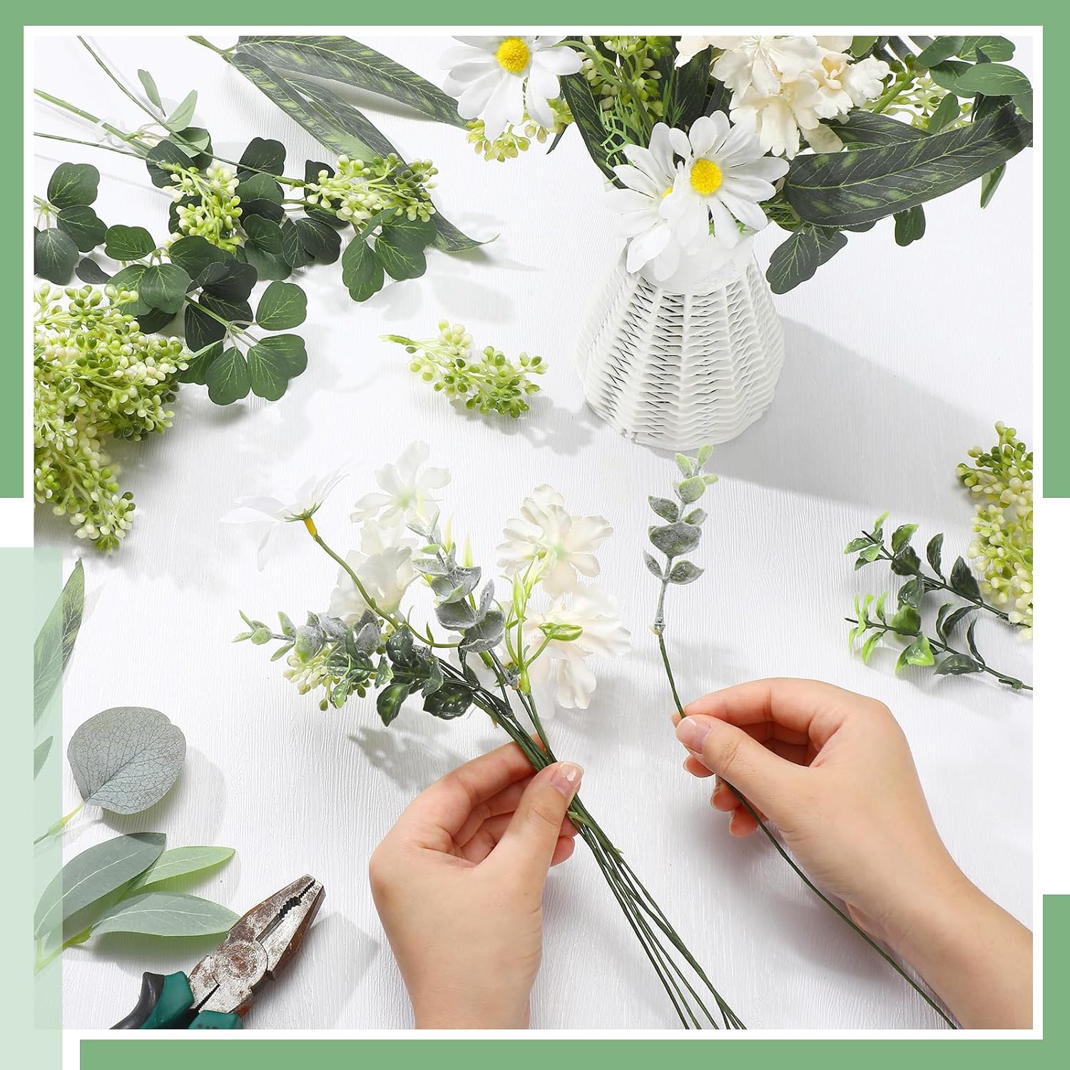 Cindeer 125 Pcs Artificial Greenery Stems Box Set