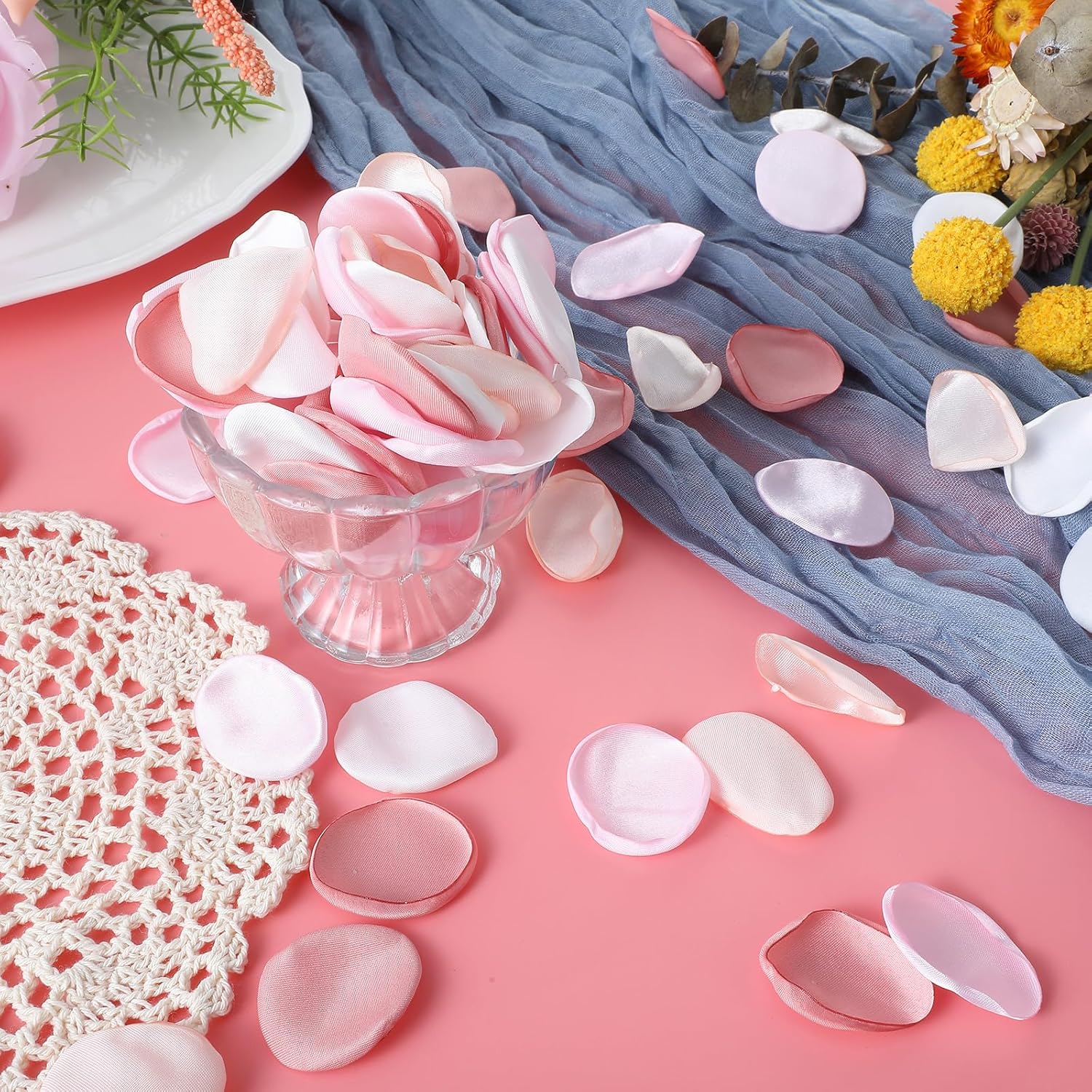 200 Pcs Artificial Silk Rose Petals for Wedding Decor