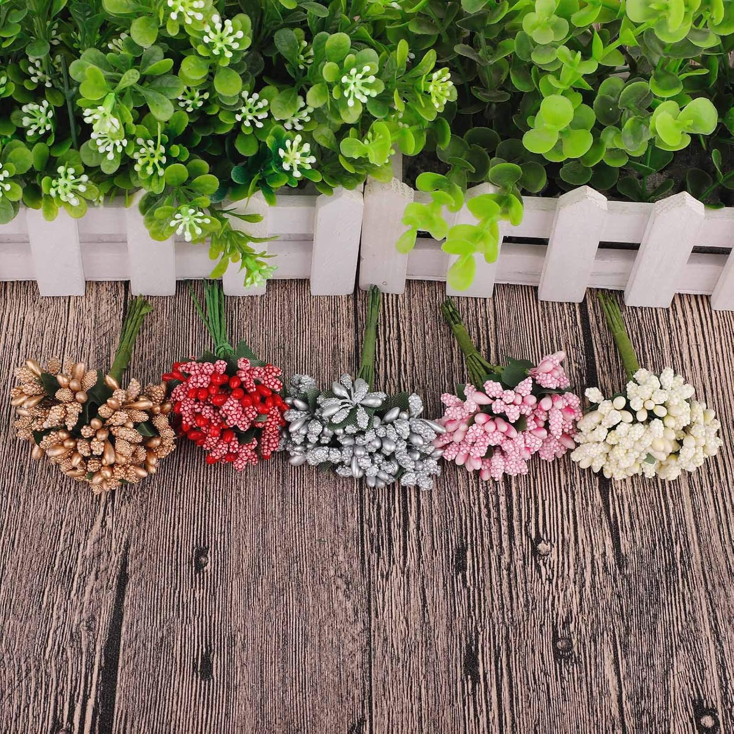 LAOSEP RTWAY 144 Pcs Artificial Pip Berry Picks White